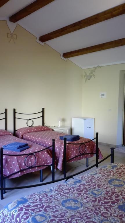Agriturismo Monte Pino Telti Kültér fotó