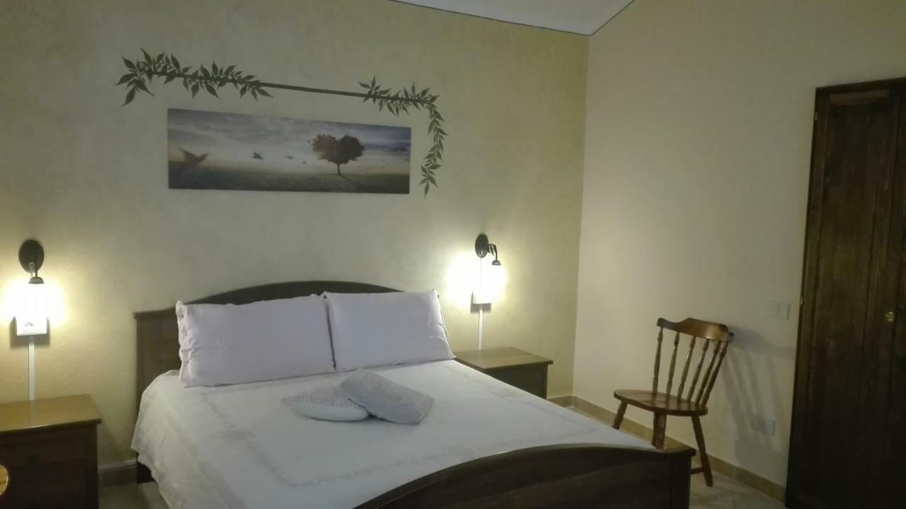 Agriturismo Monte Pino Telti Kültér fotó