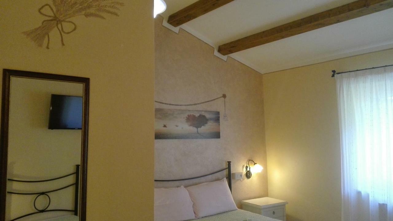 Agriturismo Monte Pino Telti Kültér fotó